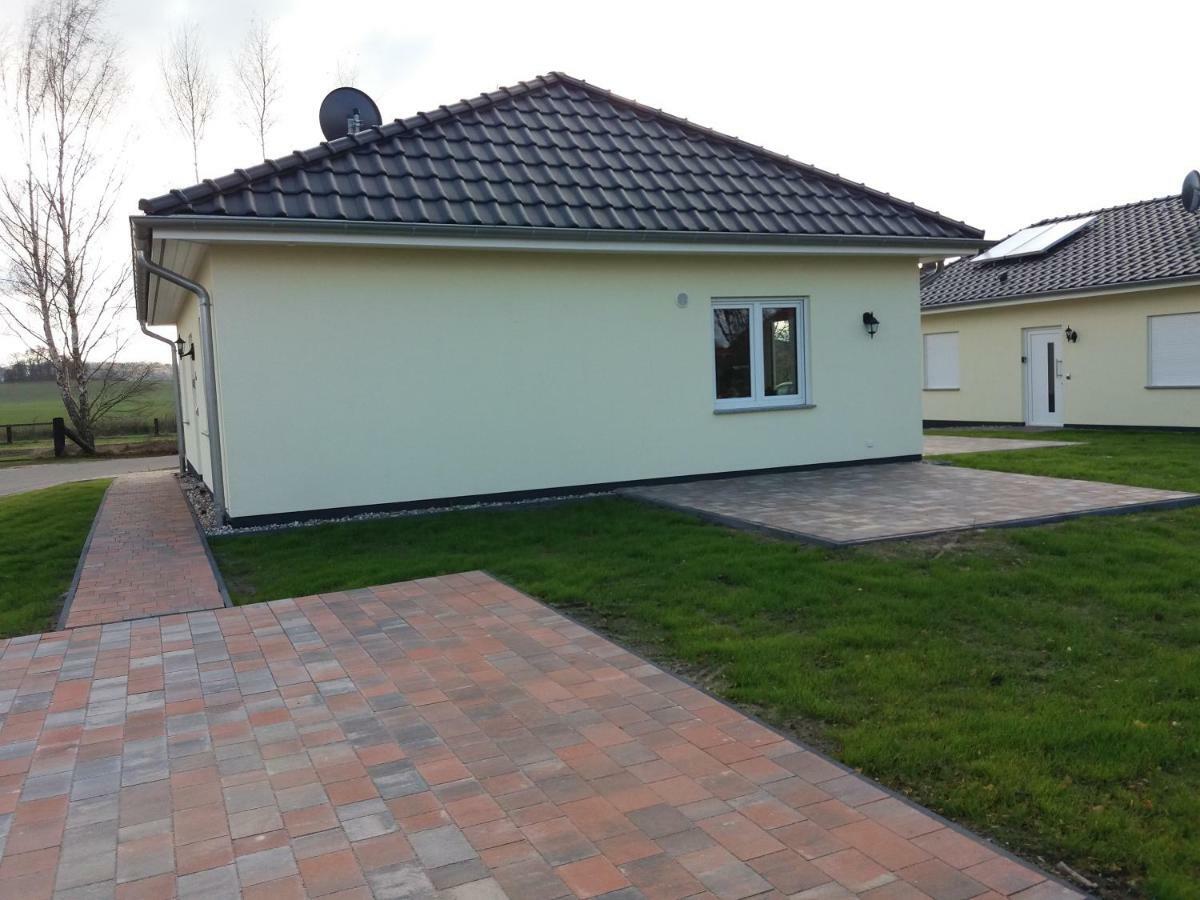 Stoerti 11 Villa Gnies Ngoại thất bức ảnh